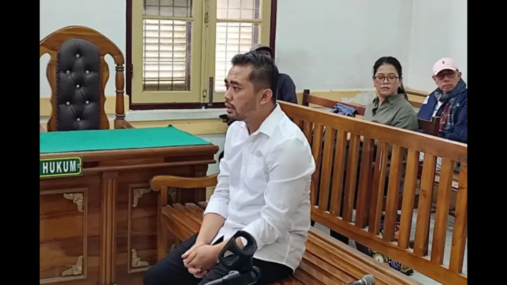 Amsal Sitepu Bebas! Tangis Pecah Usai Vonis Sidang Medan